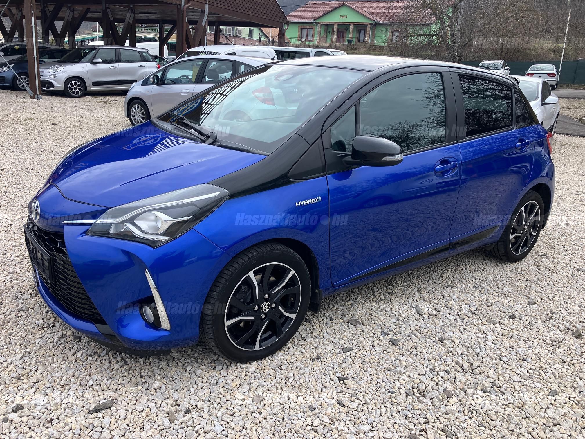 TOYOTA YARIS 2017/8 - 1