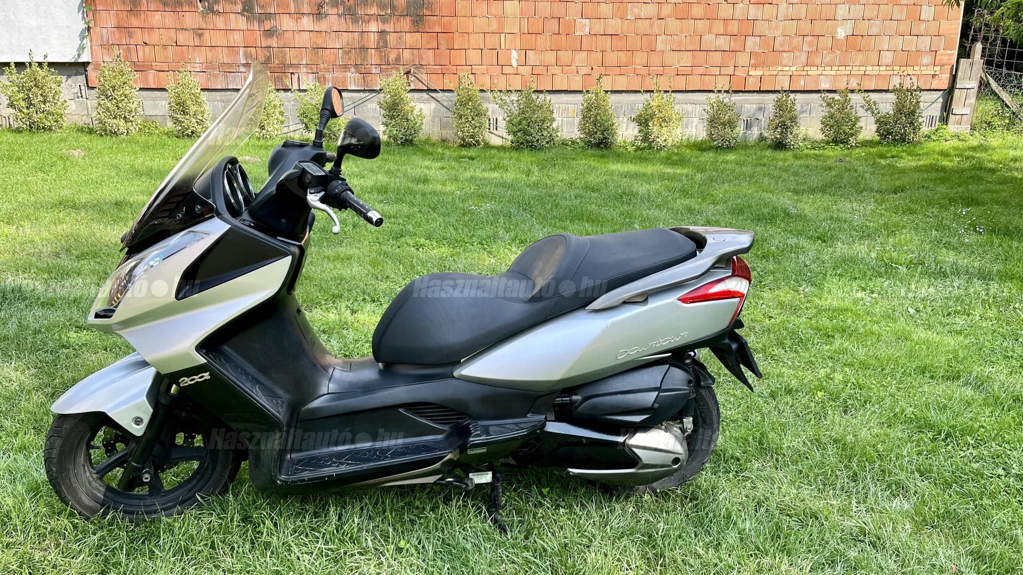 KYMCO DOWNTOWN 2011/3 - 1