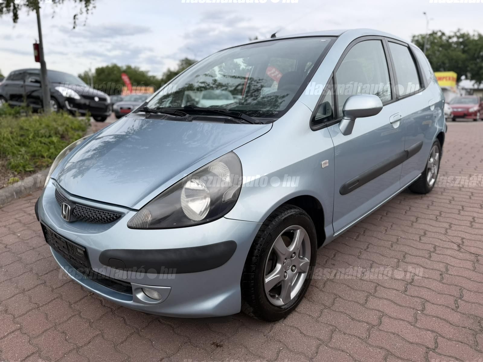 HONDA JAZZ 2008/6 - 1