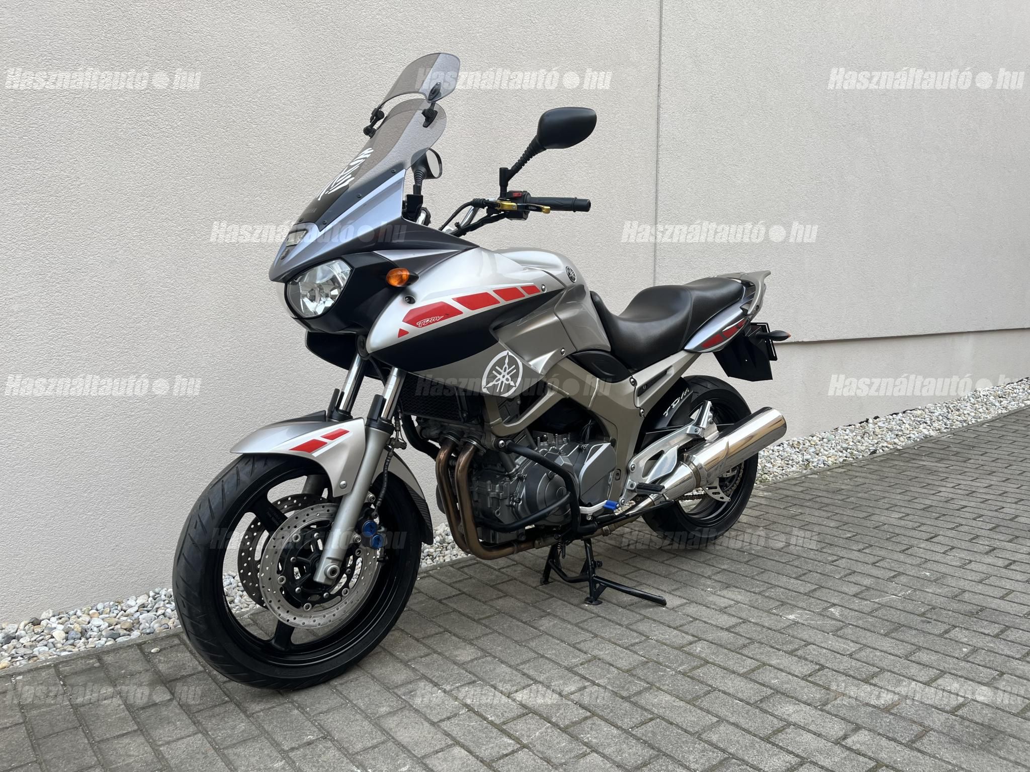 YAMAHA TDM 900 2003/6 - 1