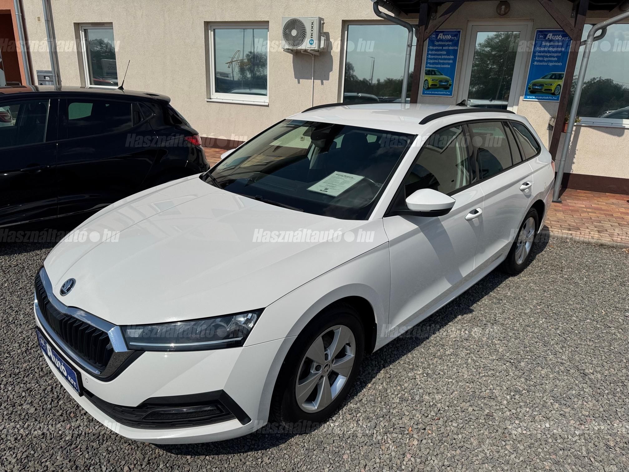 SKODA OCTAVIA 2022/6 - 1