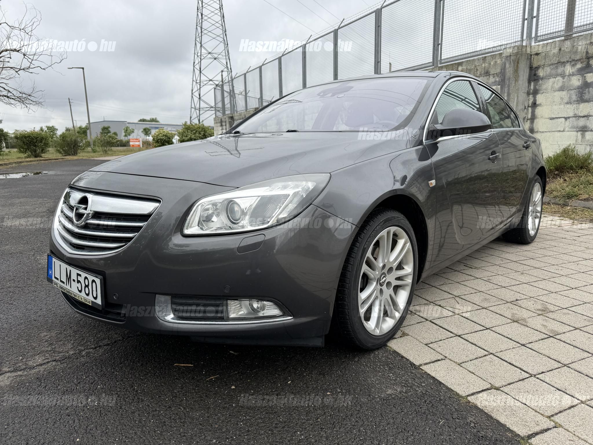 OPEL INSIGNIA 2009/9 - 1