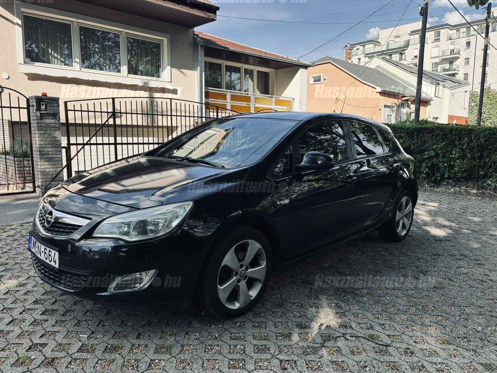 OPEL ASTRA J 2012/12 - 1