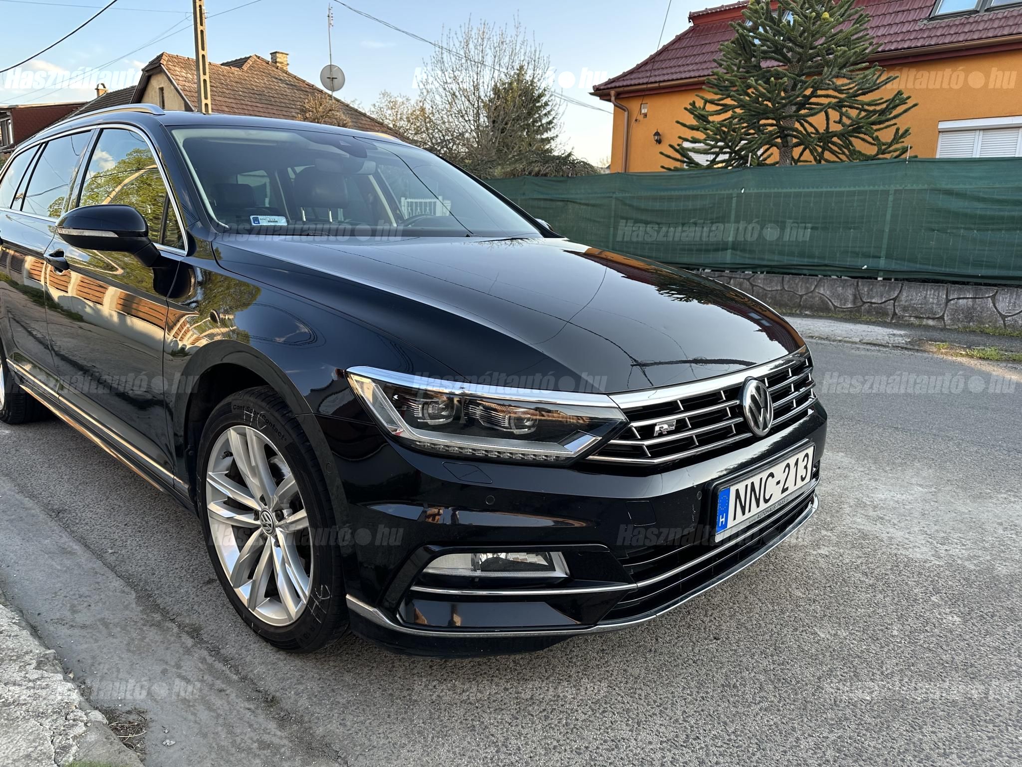 VOLKSWAGEN PASSAT VIII 2016/4 - 1