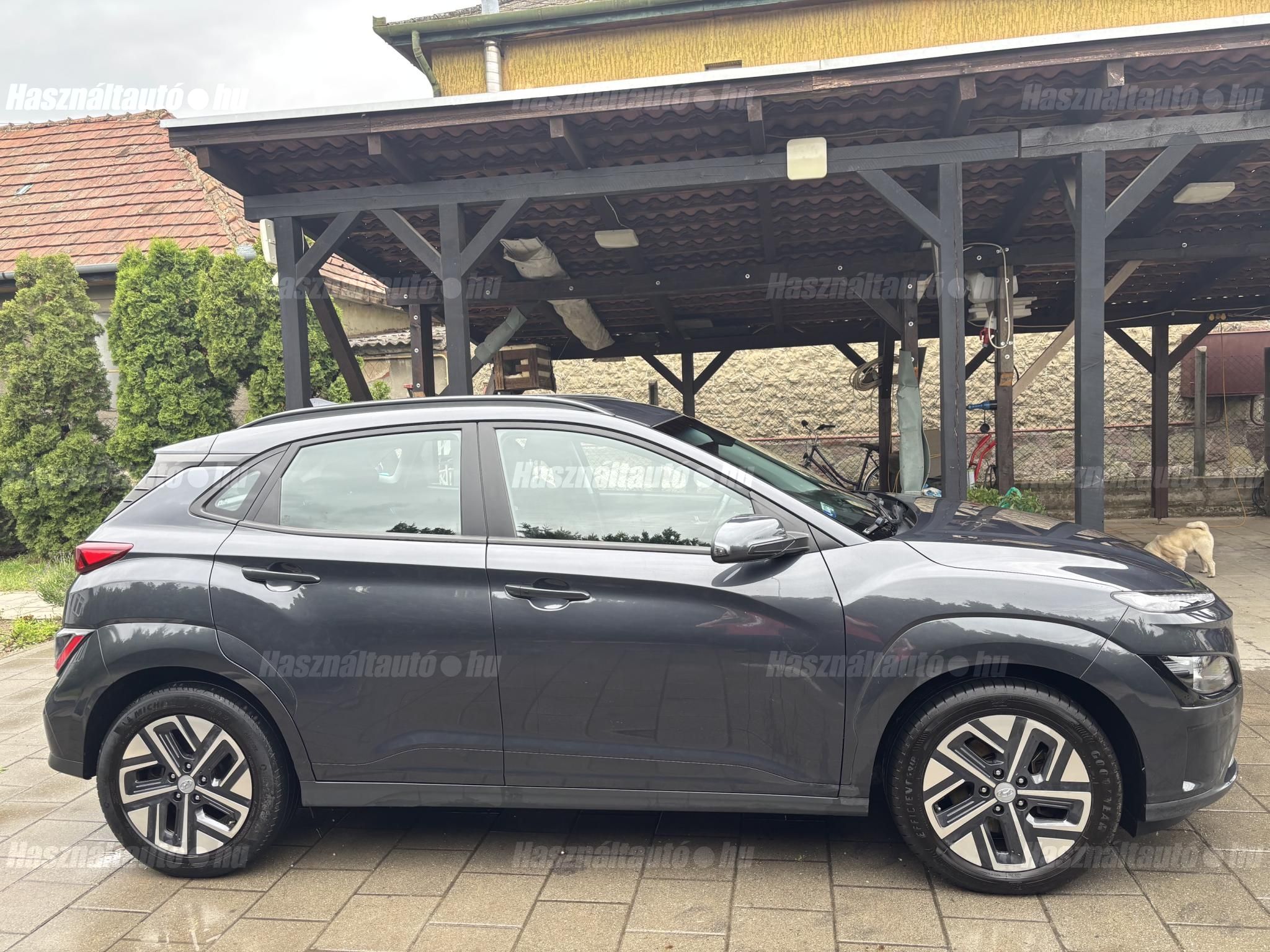 HYUNDAI KONA 2022/6 - 1