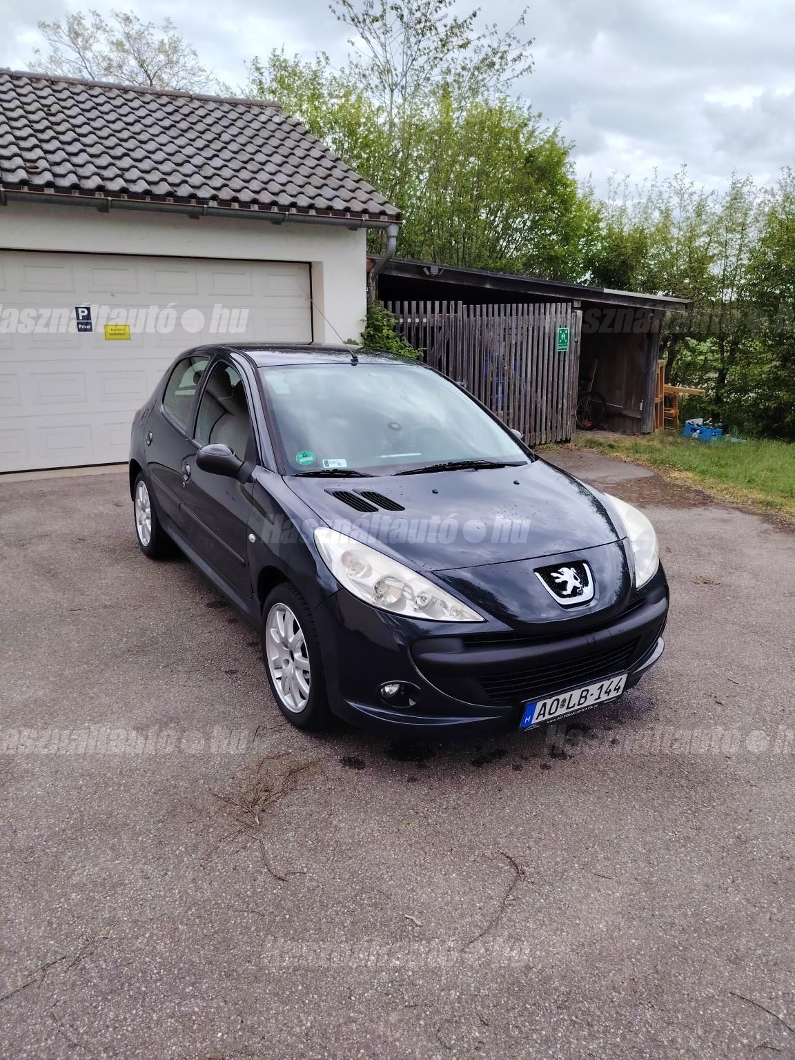 PEUGEOT 206 2010/4 - 1