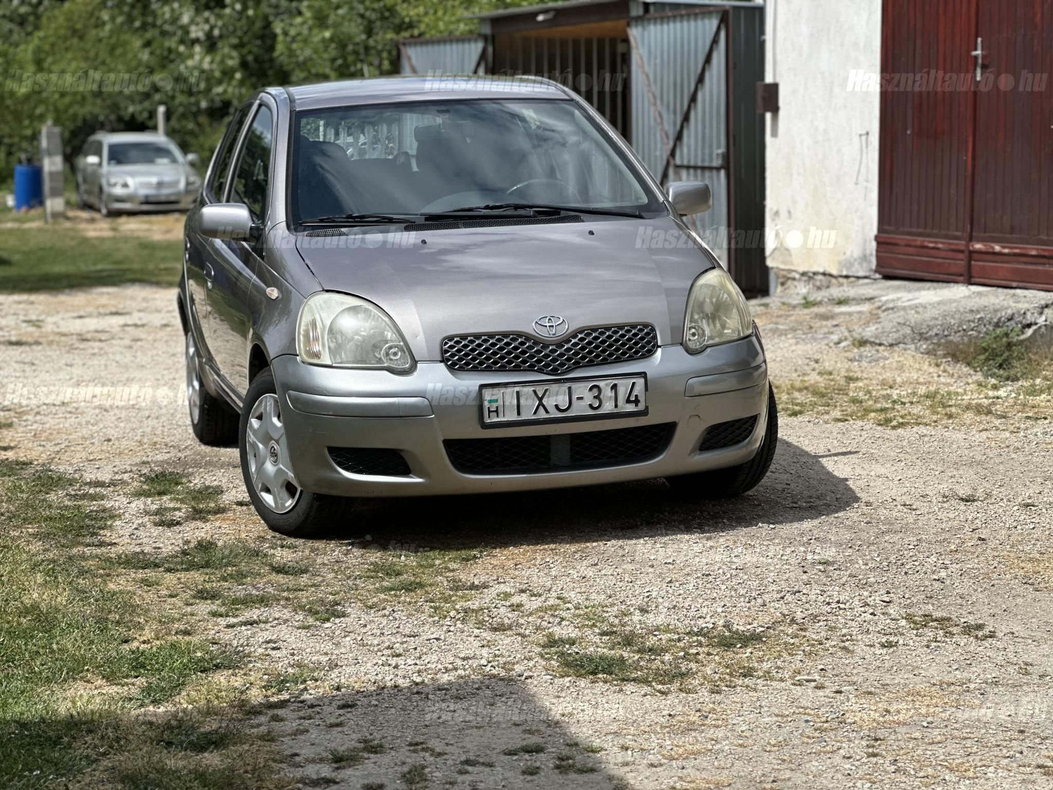 TOYOTA YARIS 2003/11 - 1