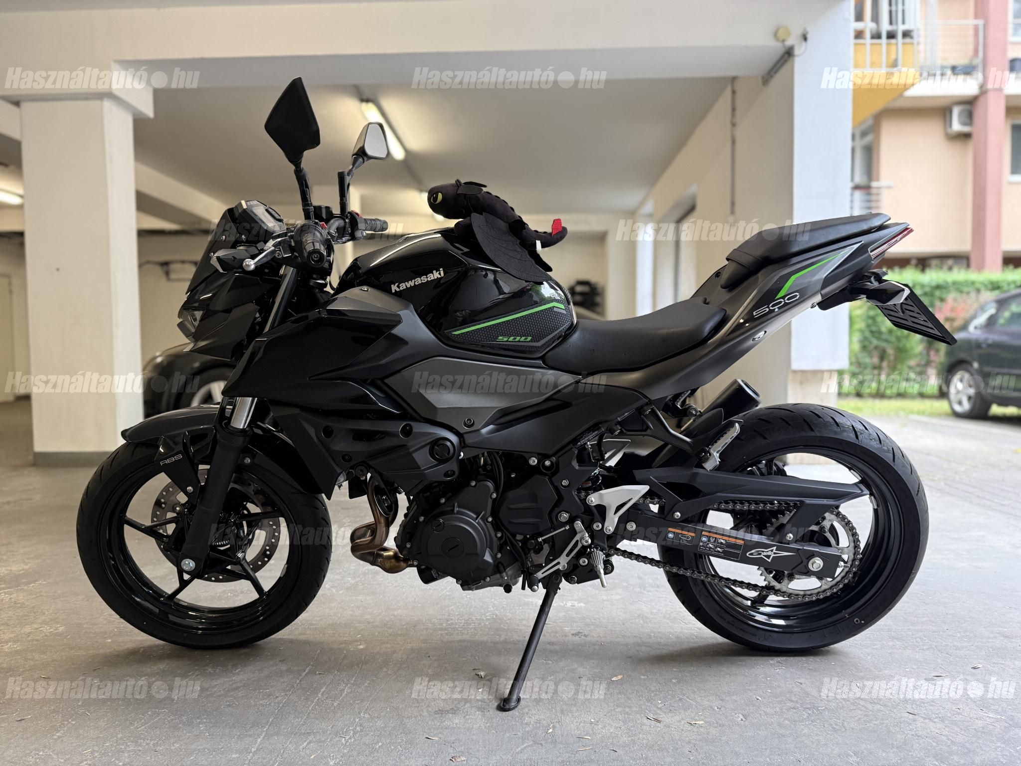 KAWASAKI Z 500 2025/6 - 1
