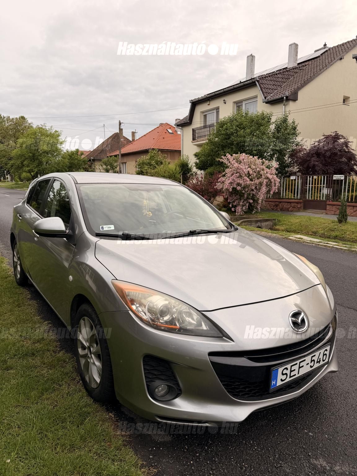 MAZDA 3 2013 - 1