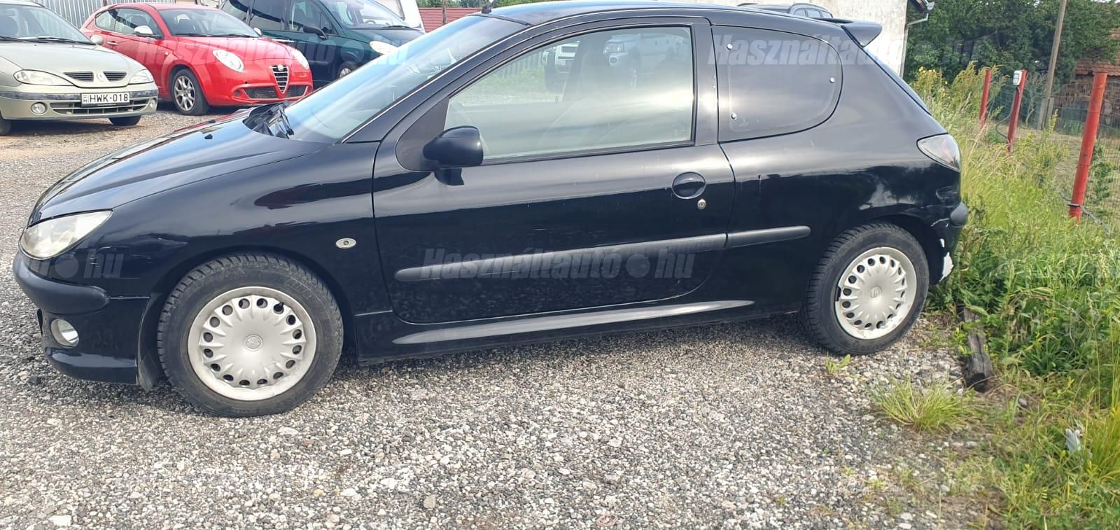PEUGEOT 206 2003/4 - 1