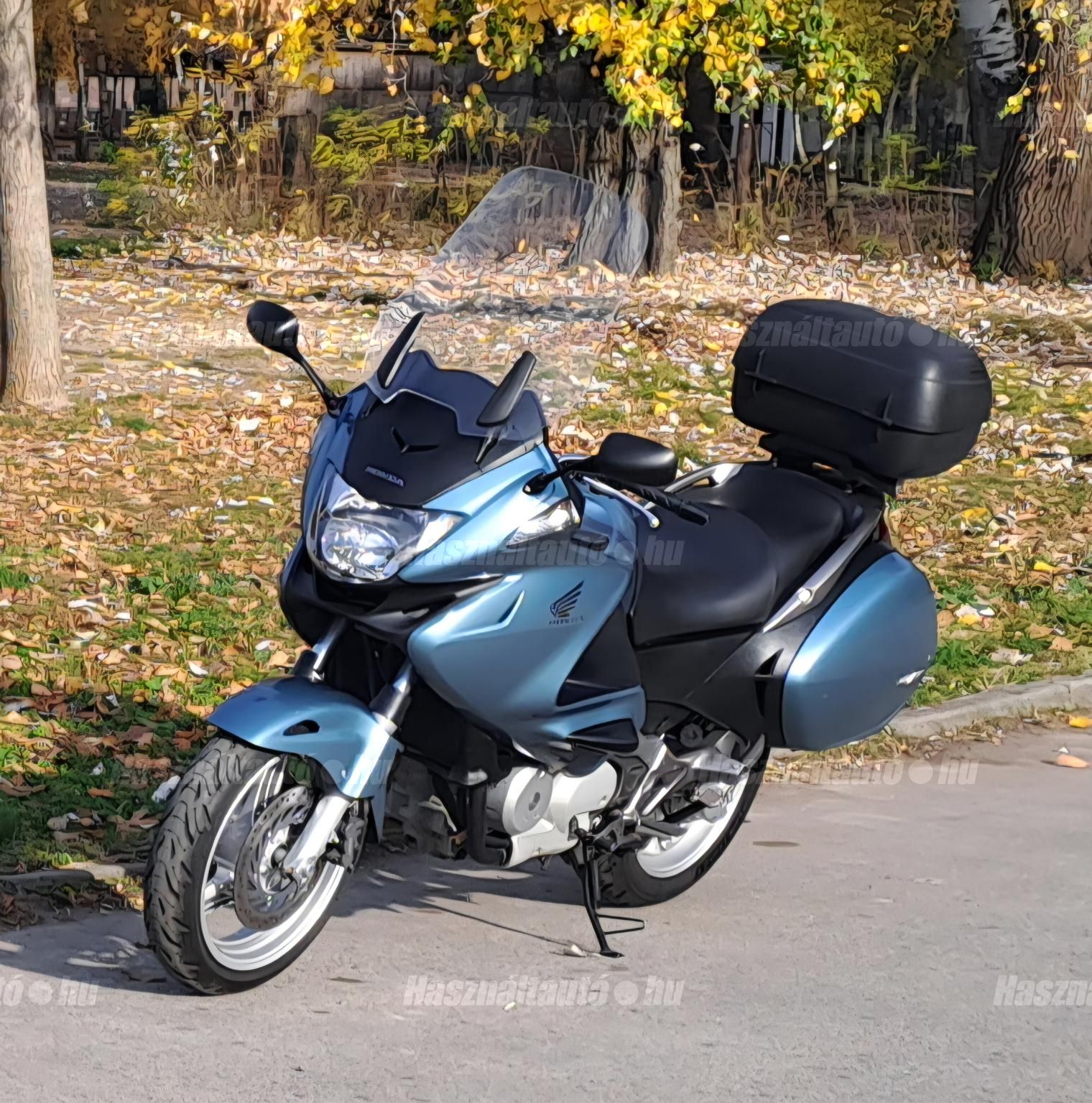 HONDA NT 700 V DEAUVILLE 2006/3 - 1