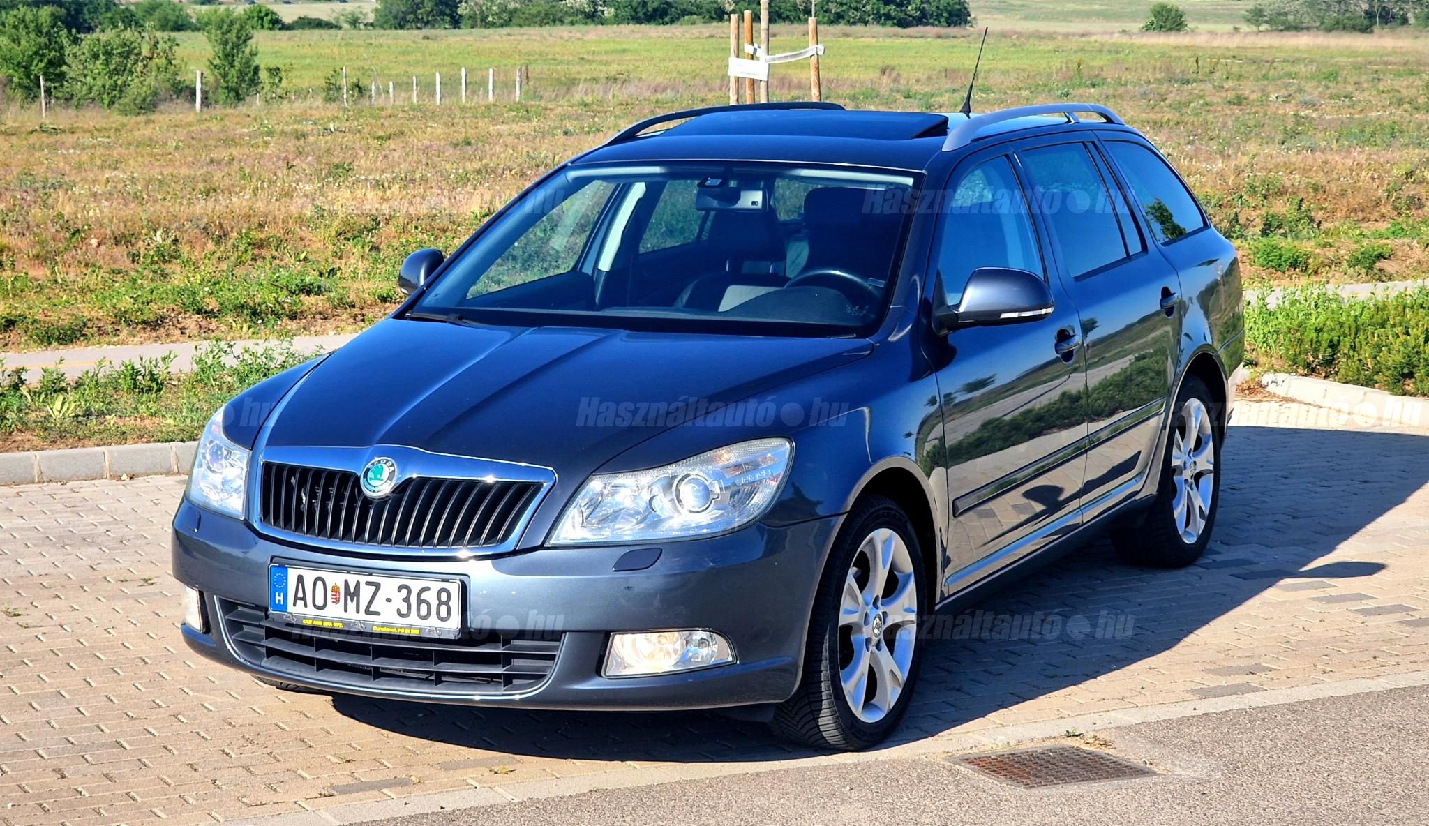 SKODA OCTAVIA 2010/12 - 1