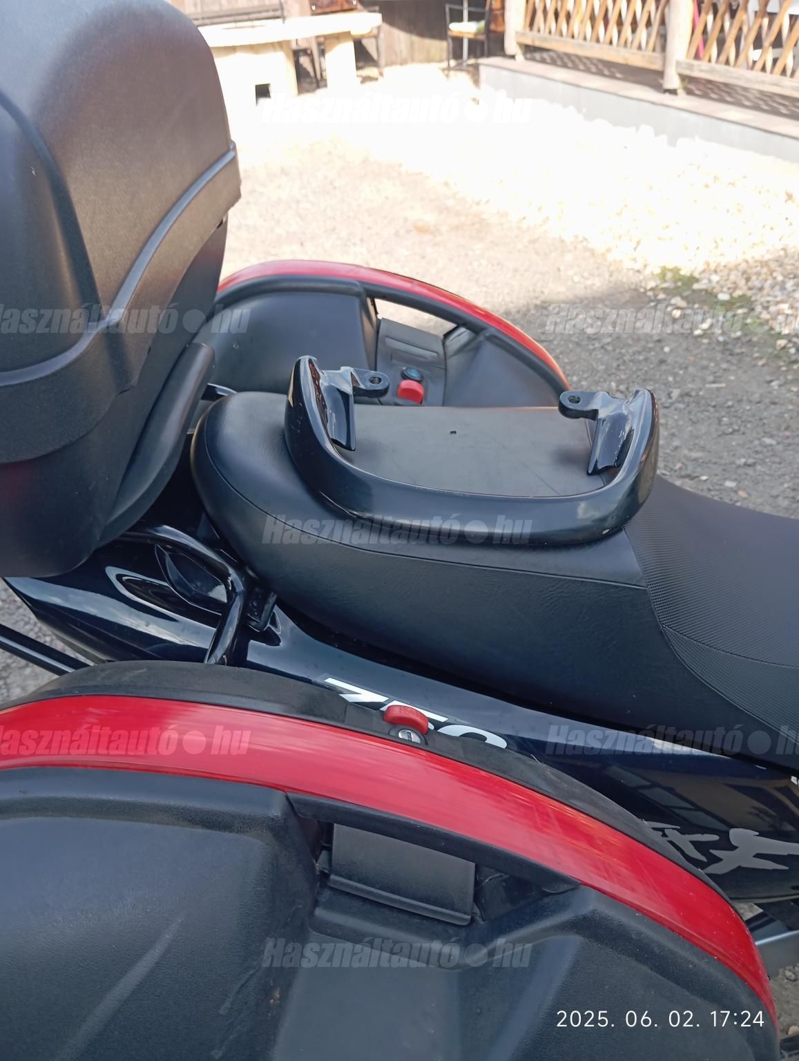 SUZUKI GSX 750 F 2003/9 - 1