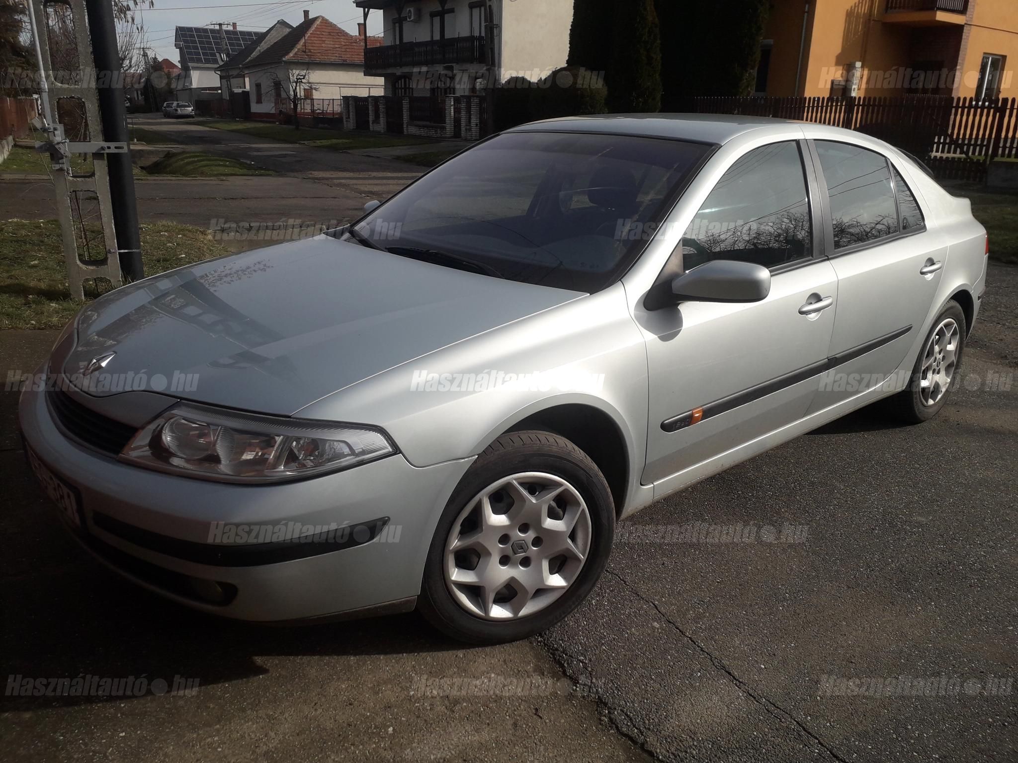 RENAULT LAGUNA 2004/9 - 1