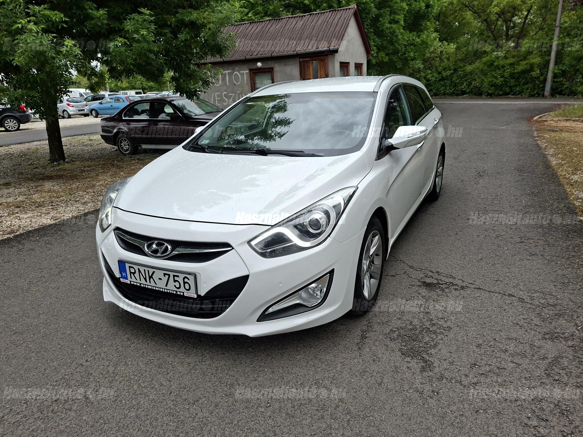 HYUNDAI I40 2013/5 - 1