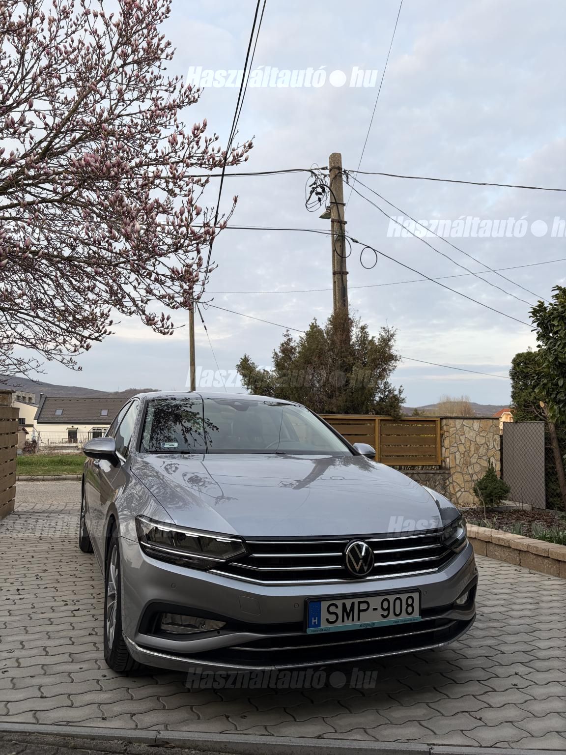 VOLKSWAGEN PASSAT VIII 2020 - 1