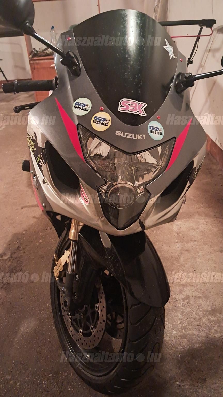 SUZUKI GSX-R 600 2005/6 - 1
