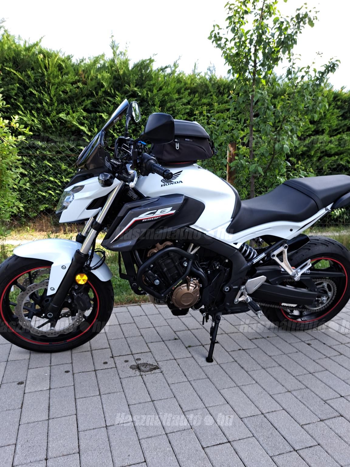 HONDA CB 650 F 2017/10 - 1