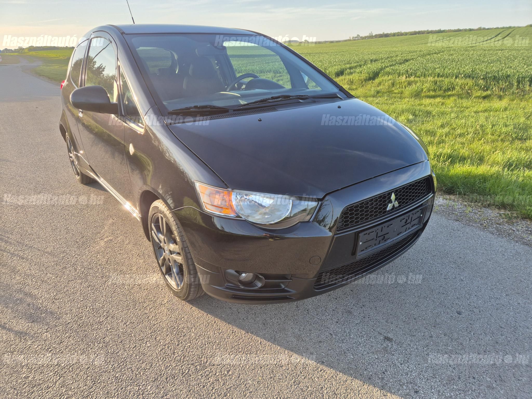 MITSUBISHI COLT 2011/1 - 1
