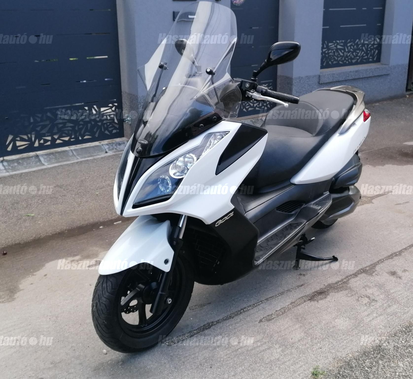 KYMCO DOWNTOWN 300 2010/7 - 1