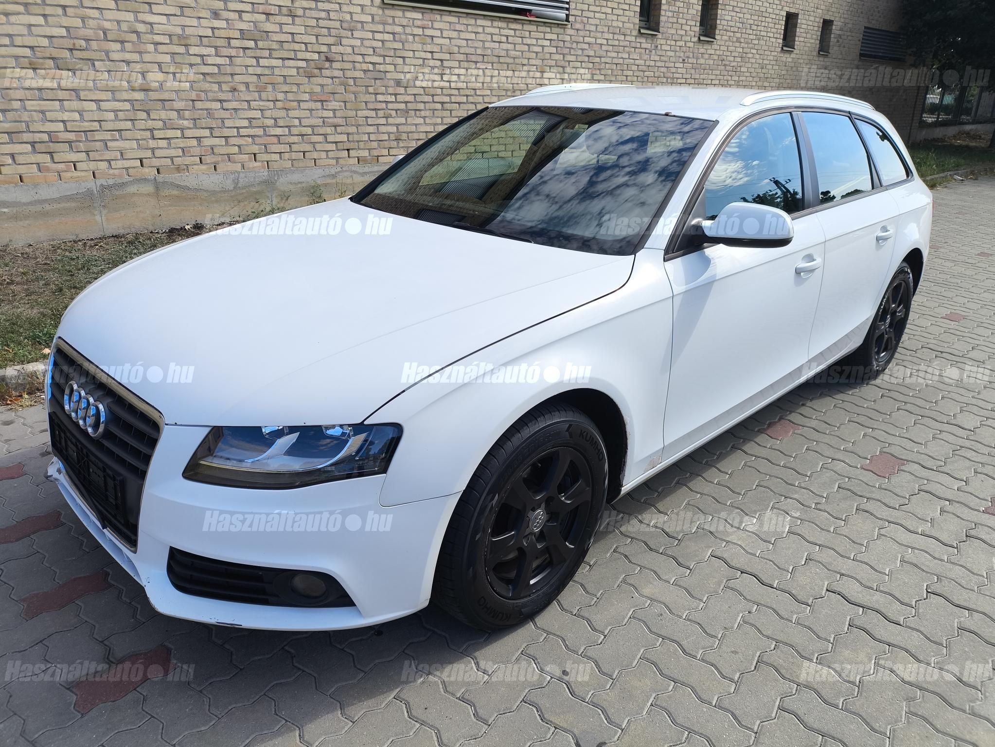 AUDI A4 2009/10 - 1