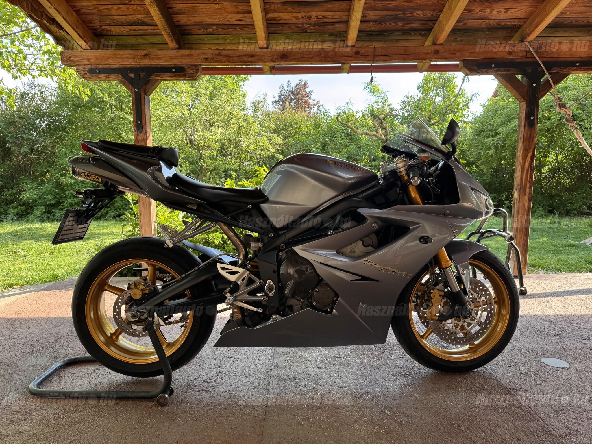 TRIUMPH DAYTONA 675 2006/6 - 1