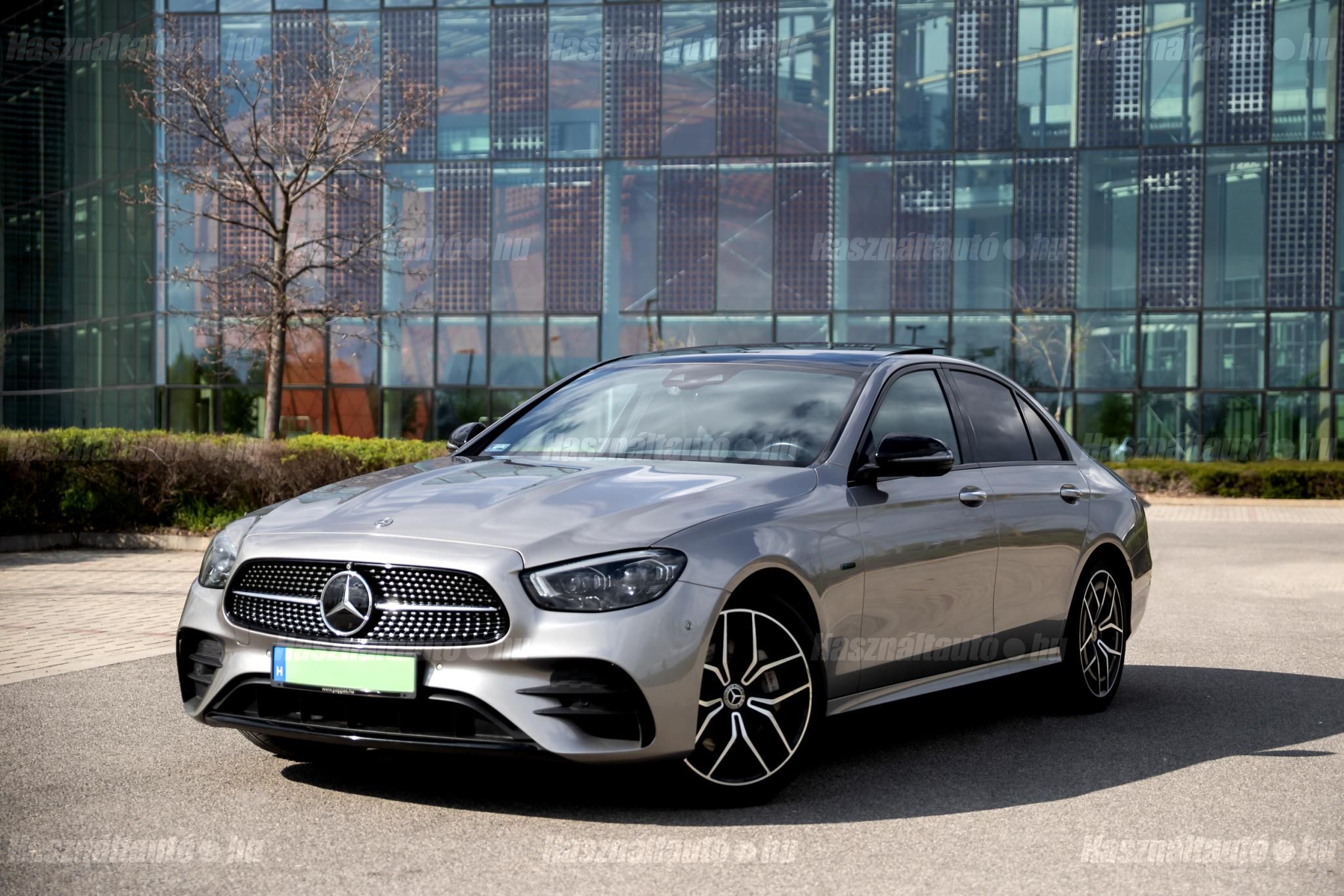 MERCEDES-BENZ E 300 2021/4 - 1