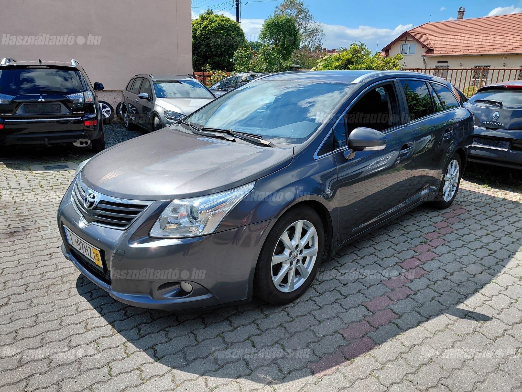 TOYOTA AVENSIS 2009/3 - 1