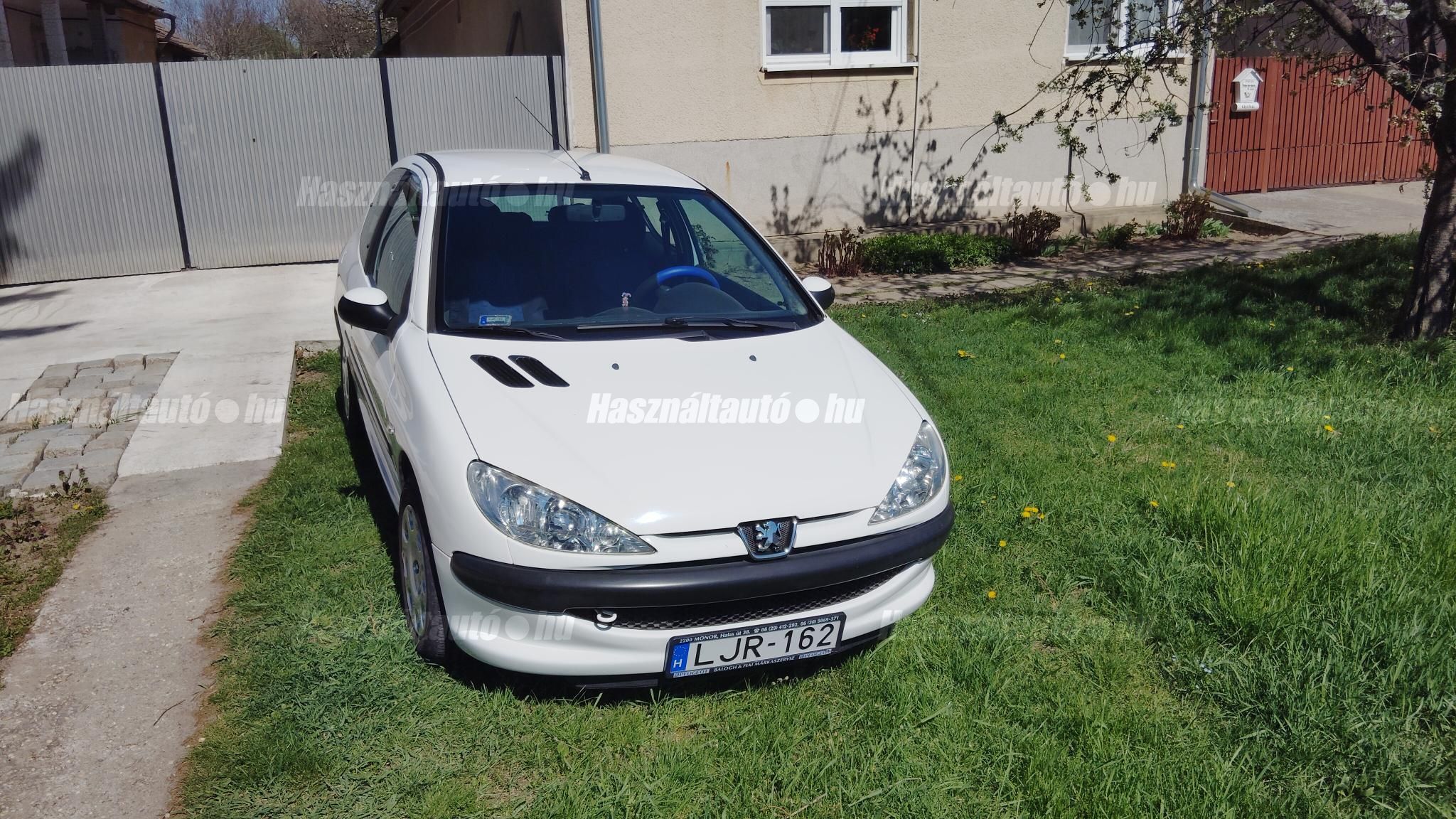 PEUGEOT 206 2008/12 - 1