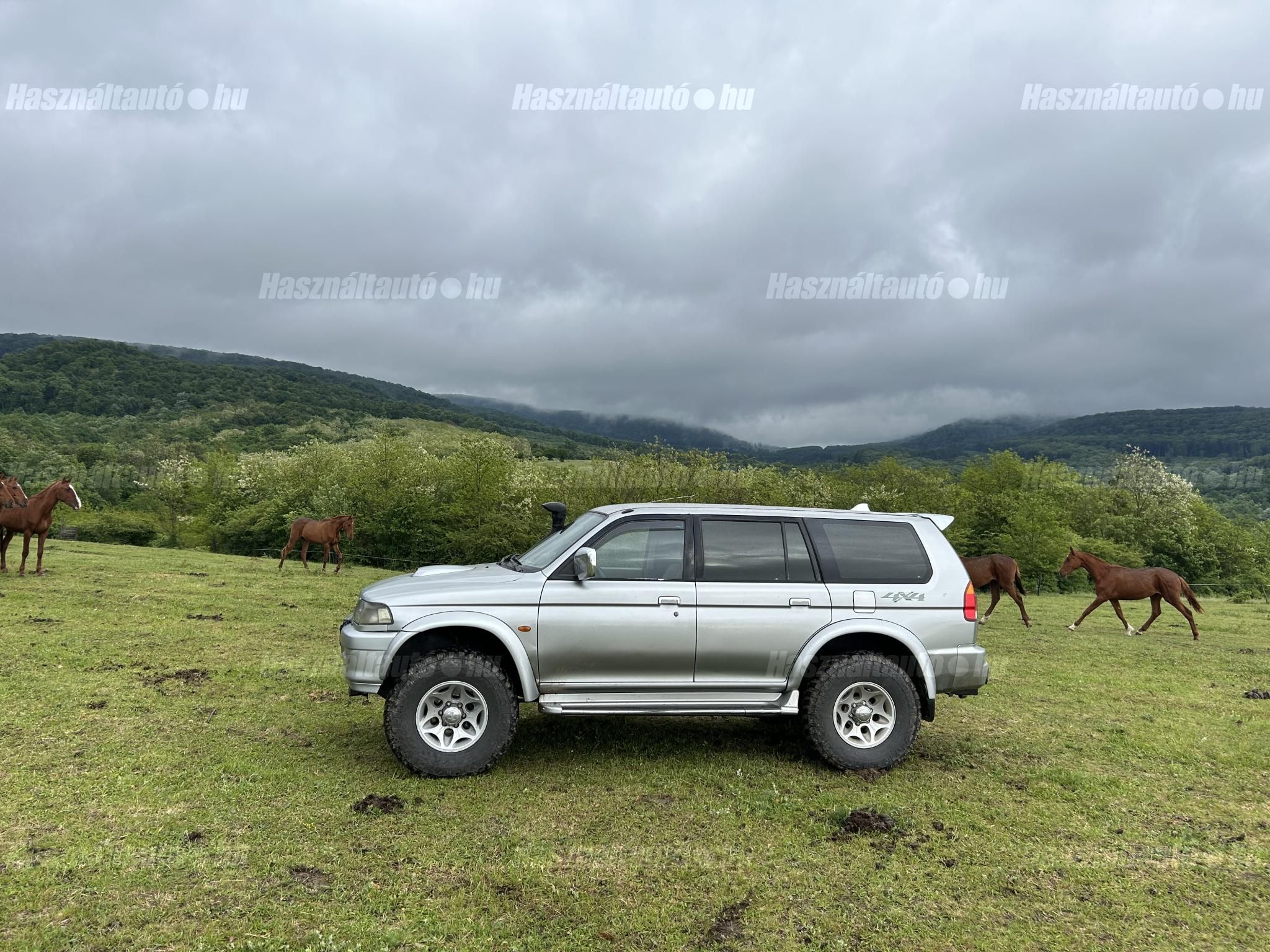 MITSUBISHI PAJERO SPORT 2003/10 - 1