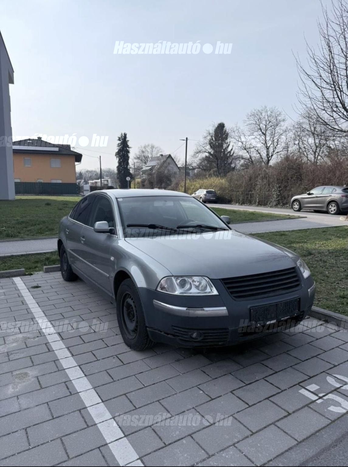 VOLKSWAGEN PASSAT V 2003/8 - 1