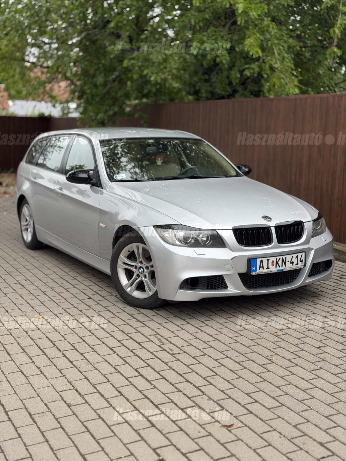 BMW 320 2008/8 - 1