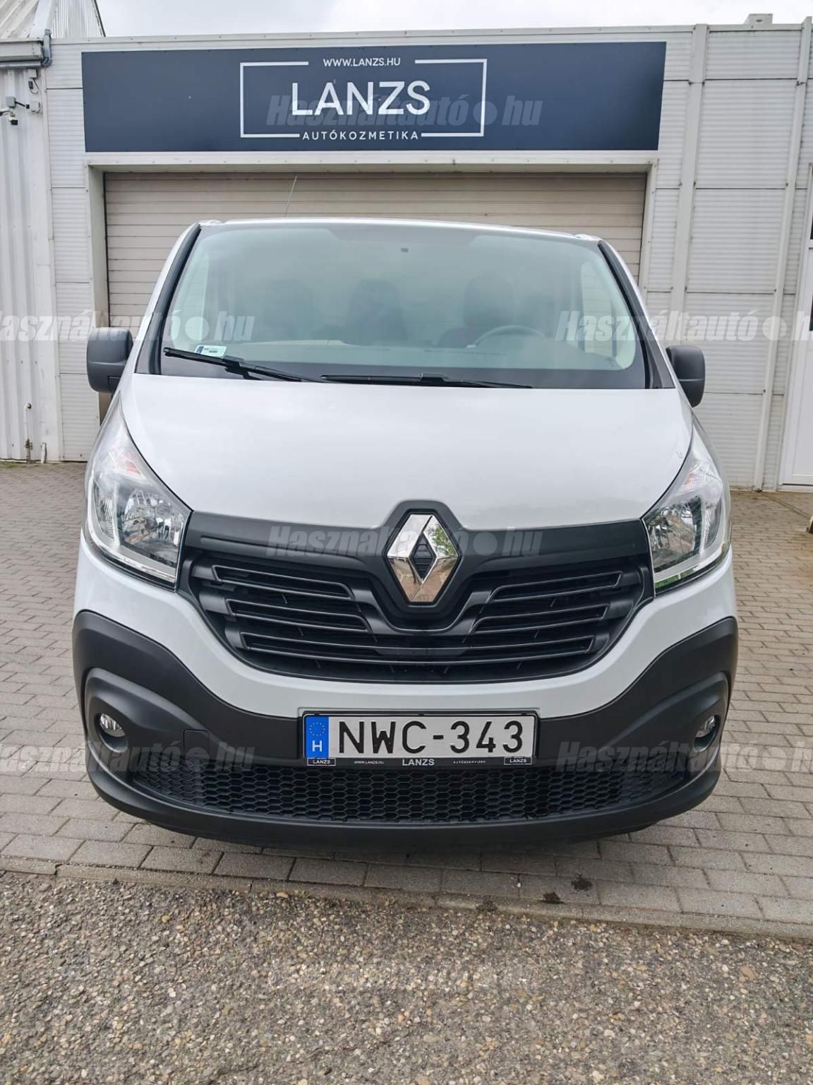 RENAULT TRAFIC 2016 - 1