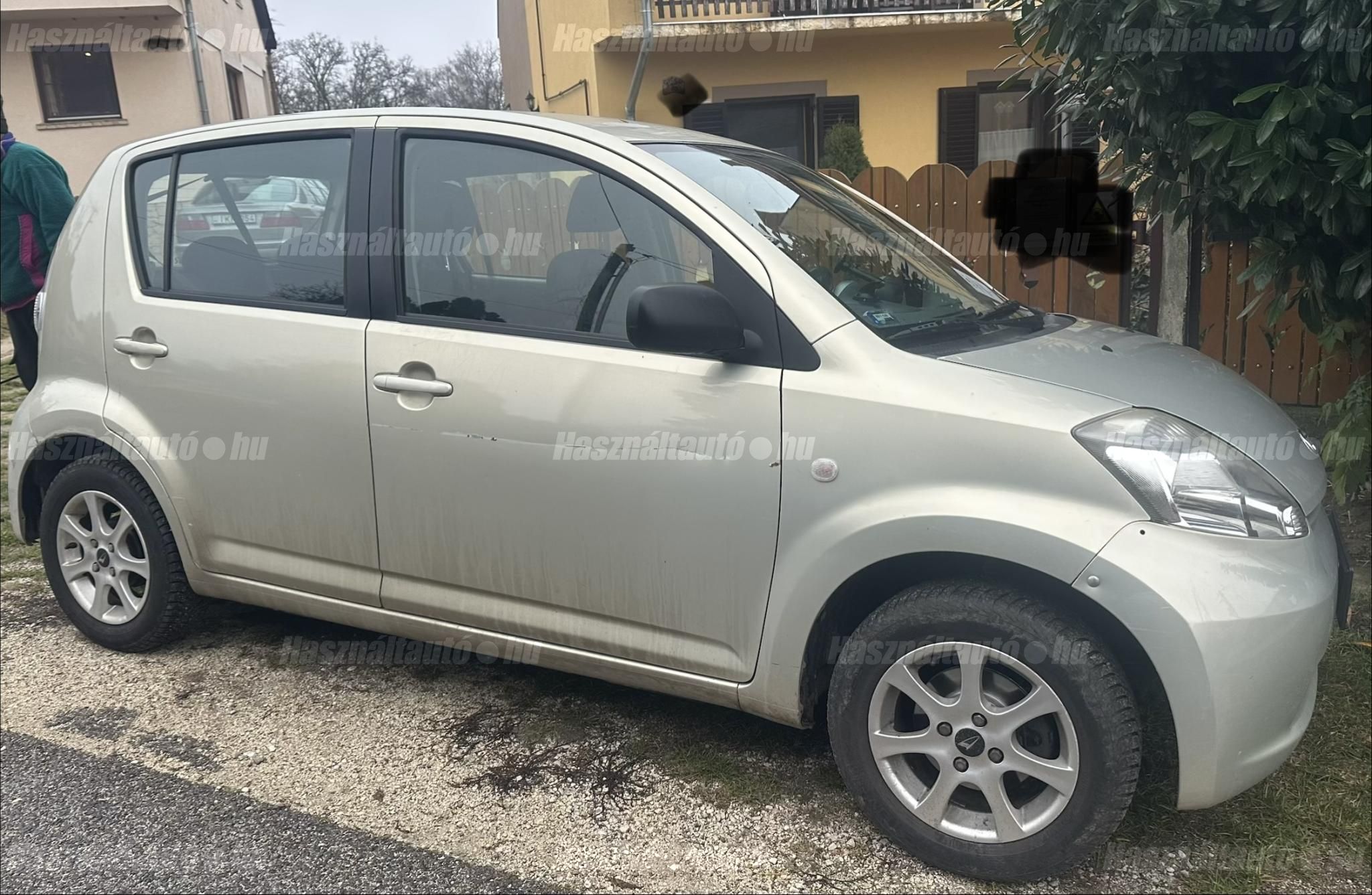DAIHATSU SIRION 2006/12 - 1