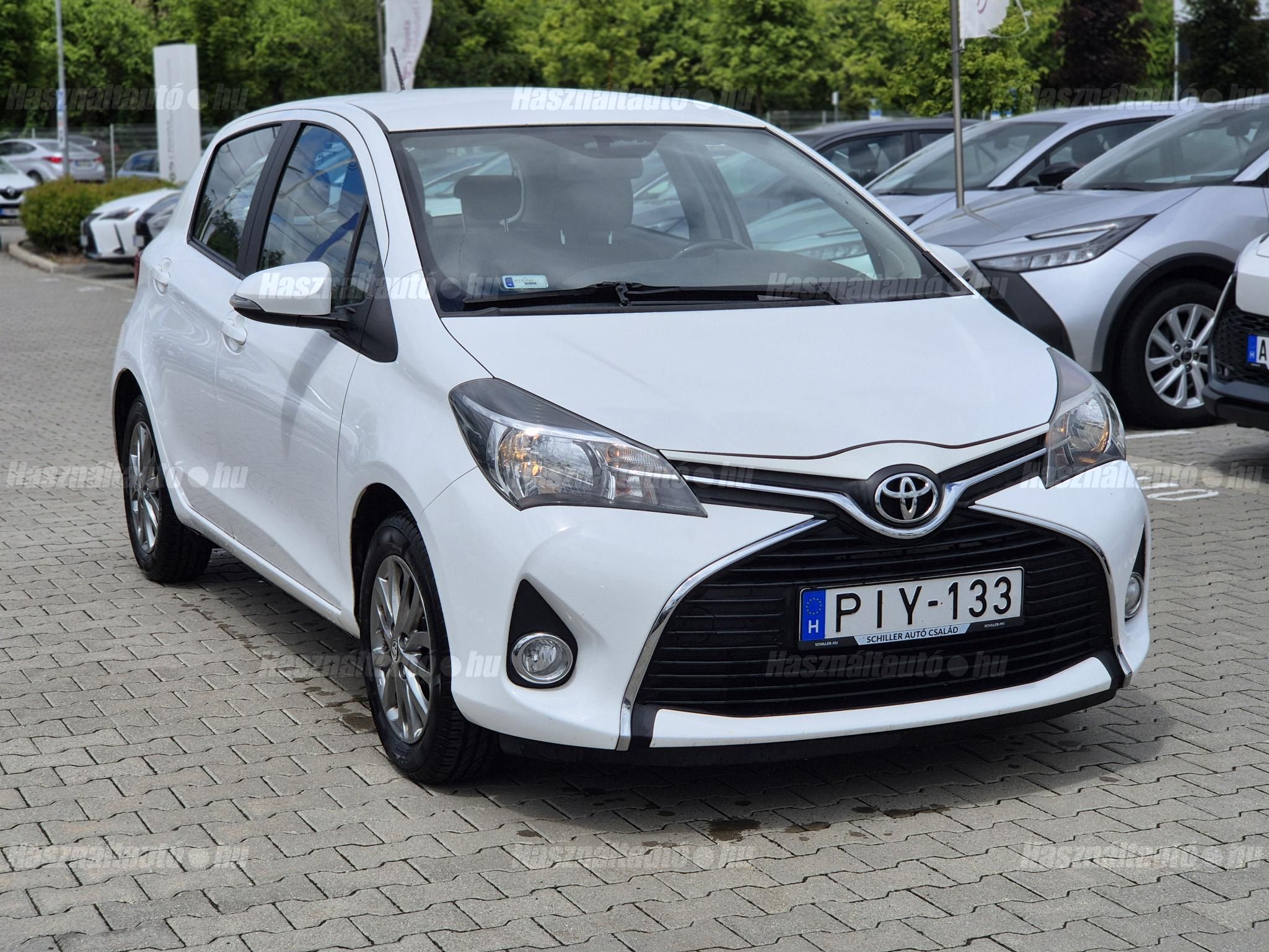 TOYOTA YARIS 2017/8 - 1