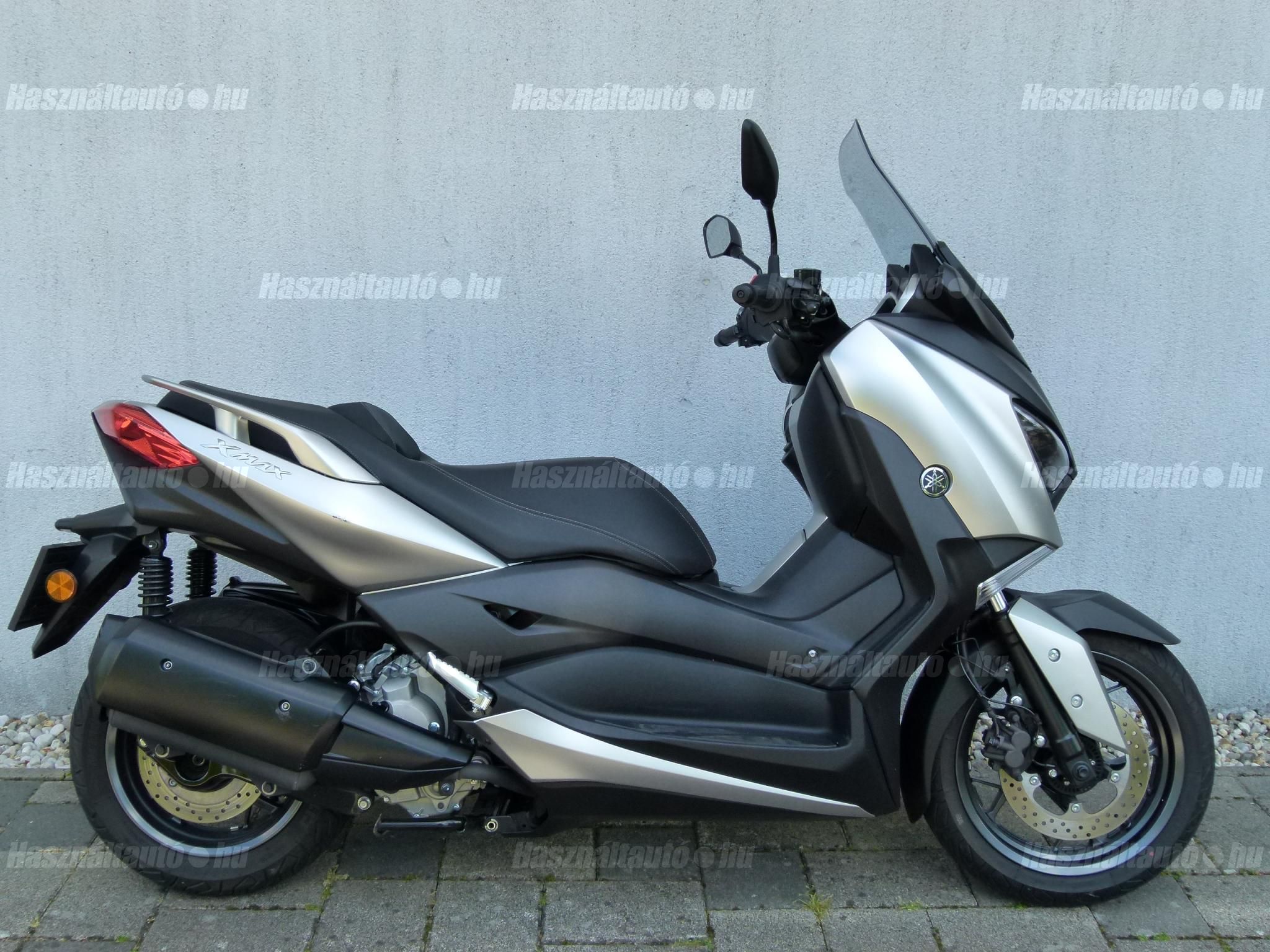 YAMAHA X-MAX 300 2018/6 - 1