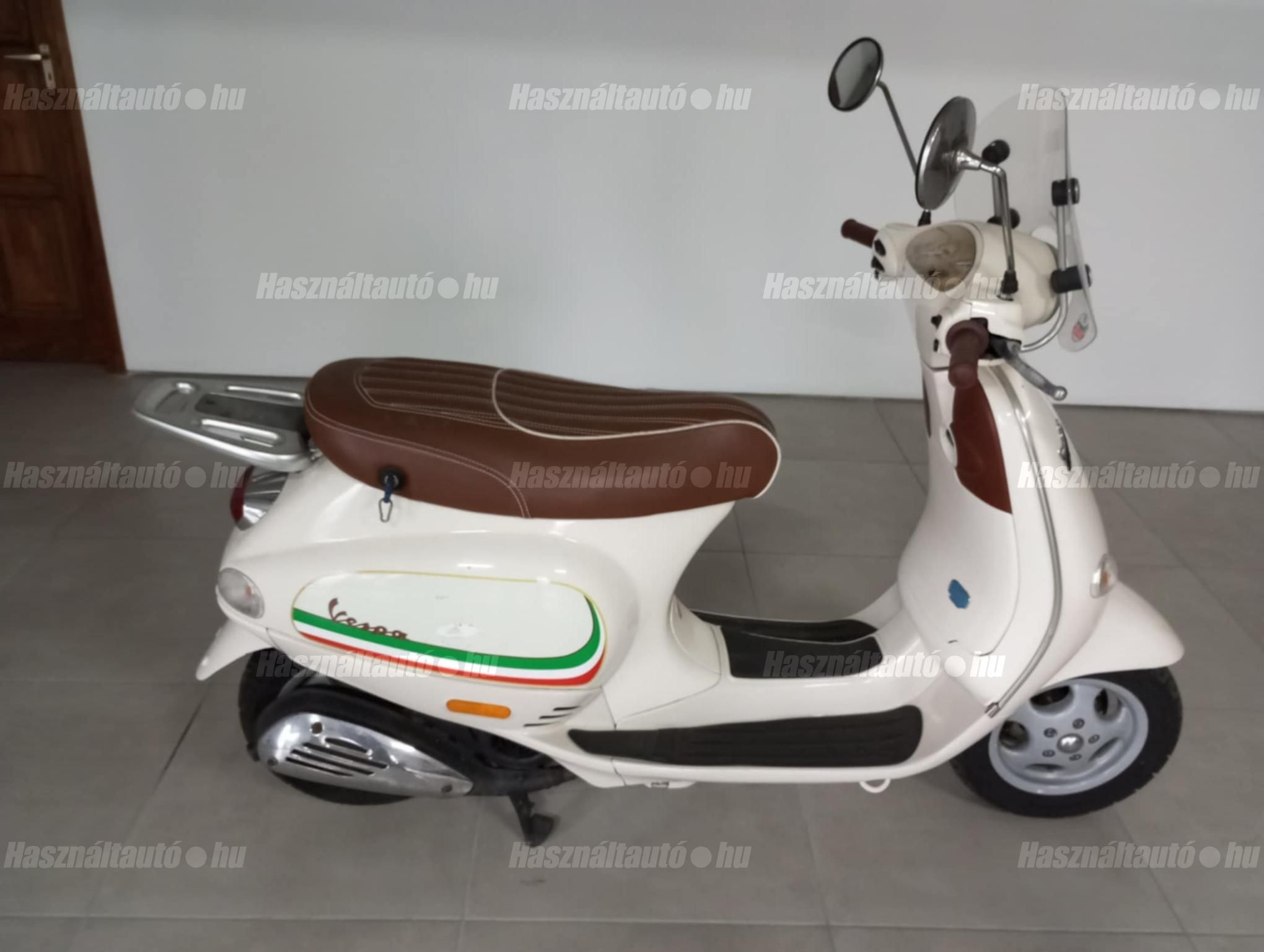 VESPA ET4 2000 - 1