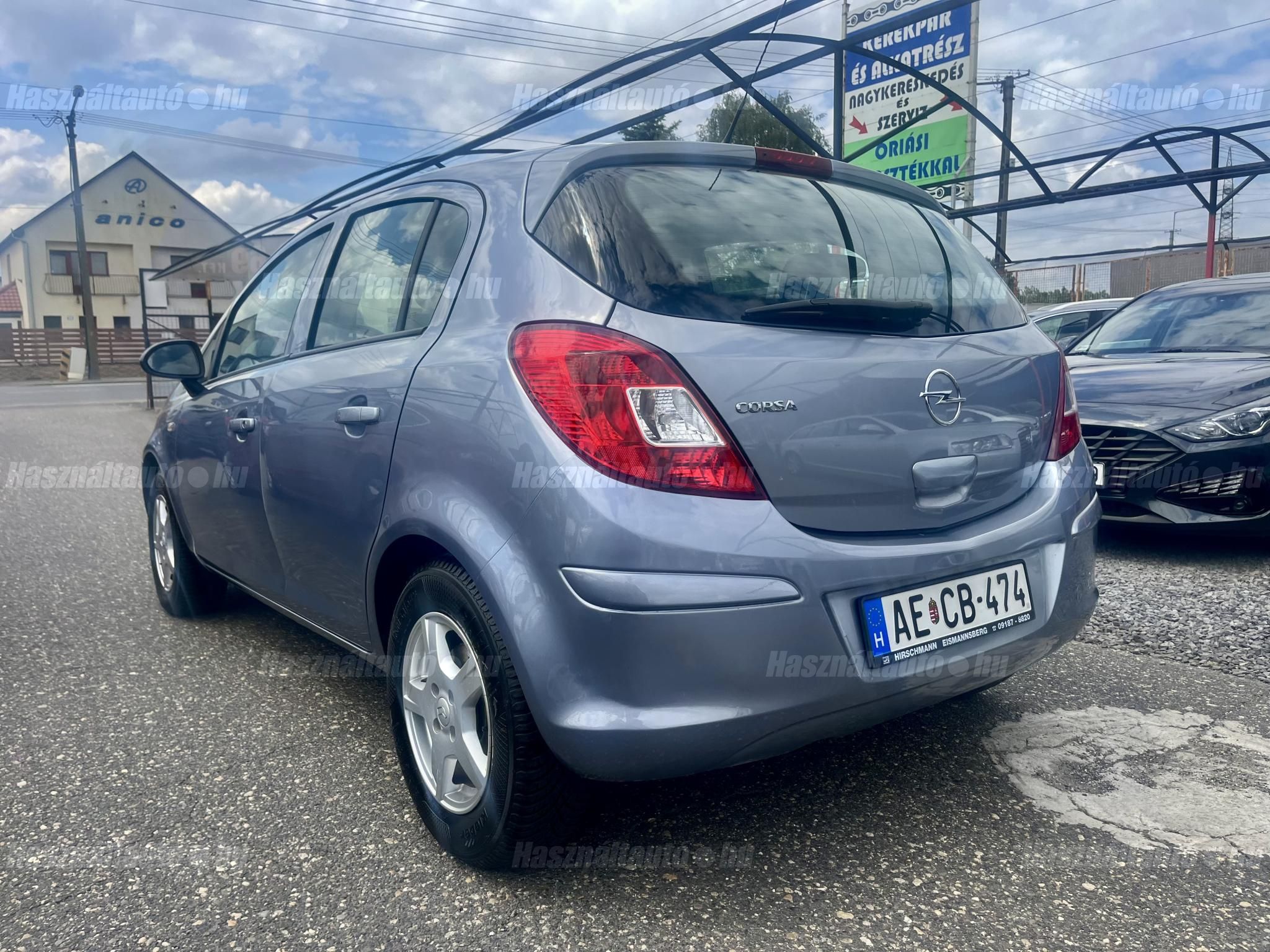 OPEL CORSA 2009/7 - 1