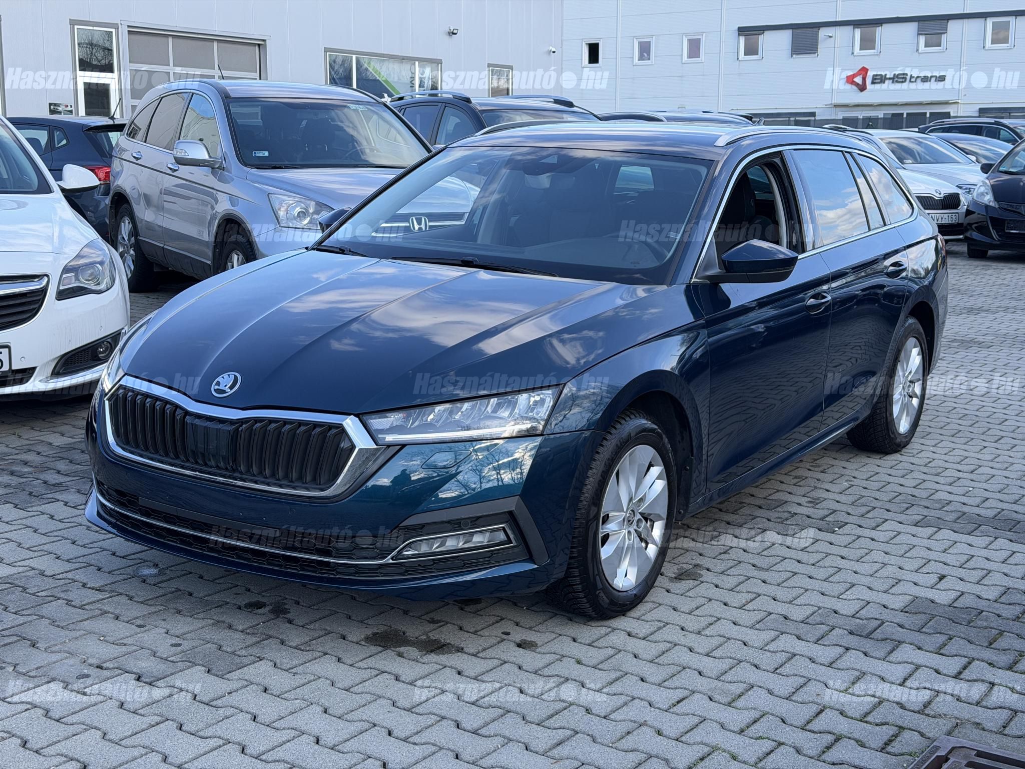 SKODA OCTAVIA 2022/9 - 1