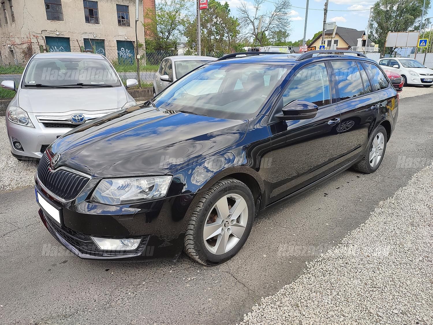 SKODA OCTAVIA 2015/12 - 1
