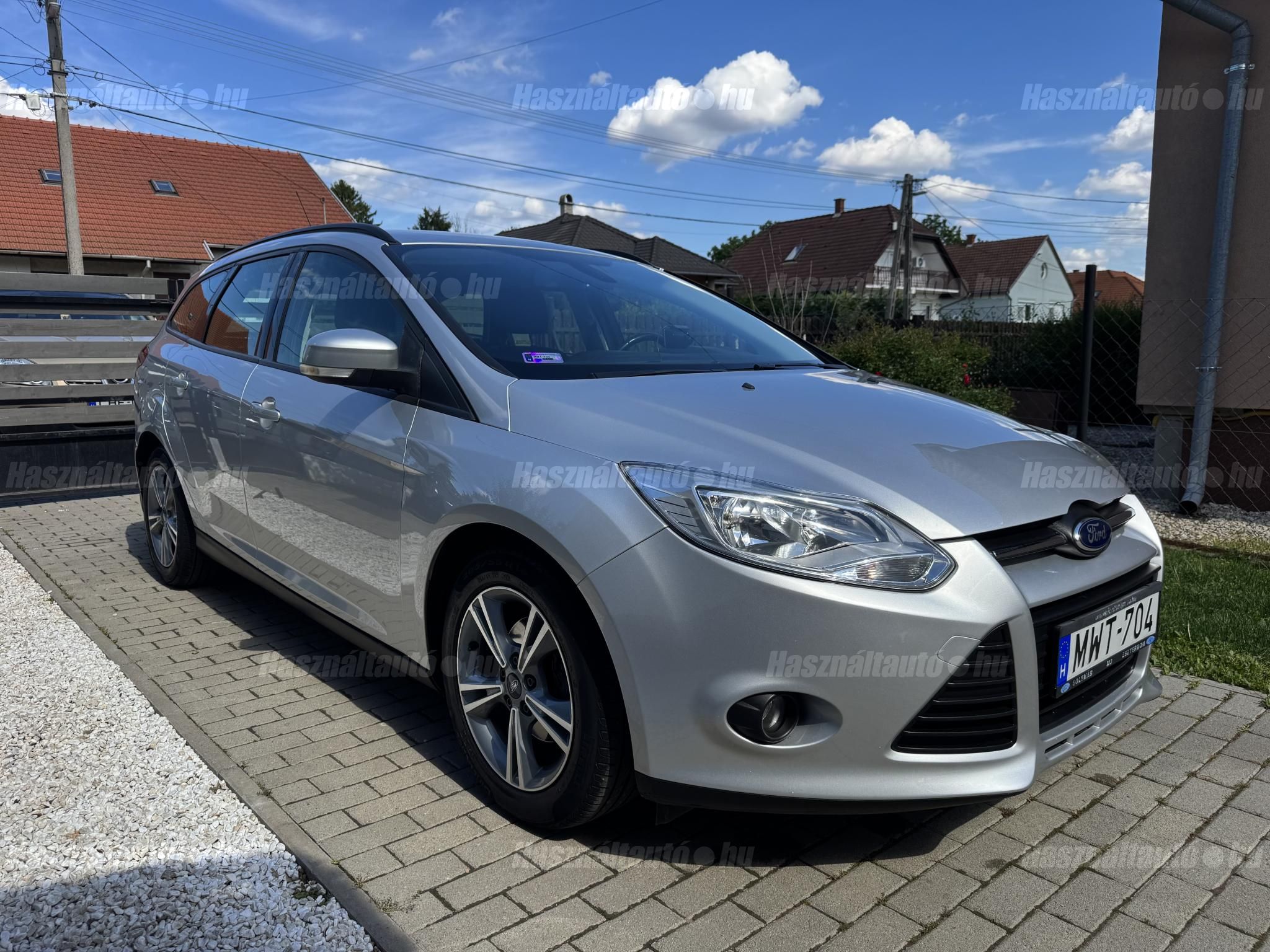 FORD FOCUS 2014/9 - 1