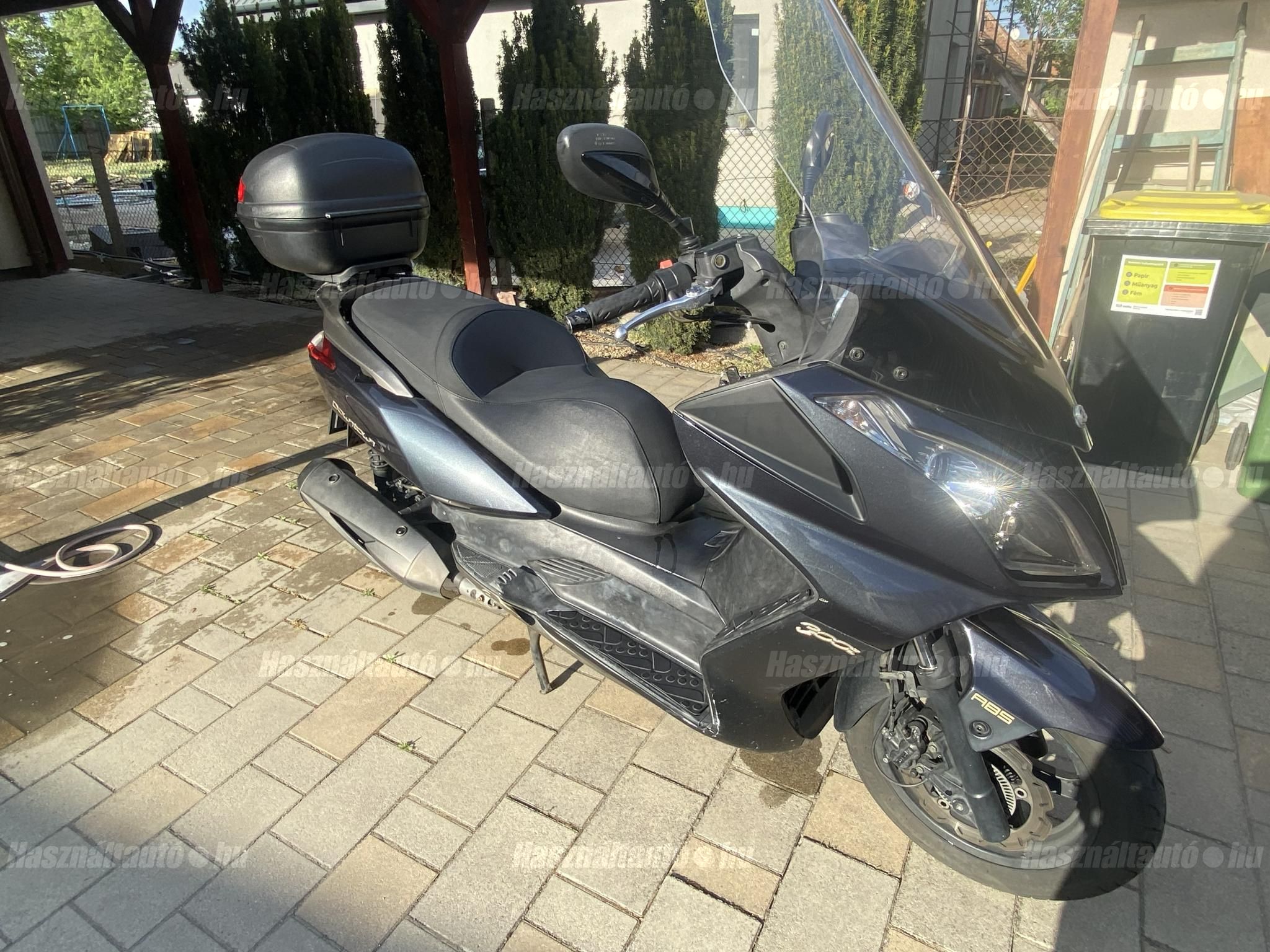 KYMCO DOWNTOWN 2011/2 - 1