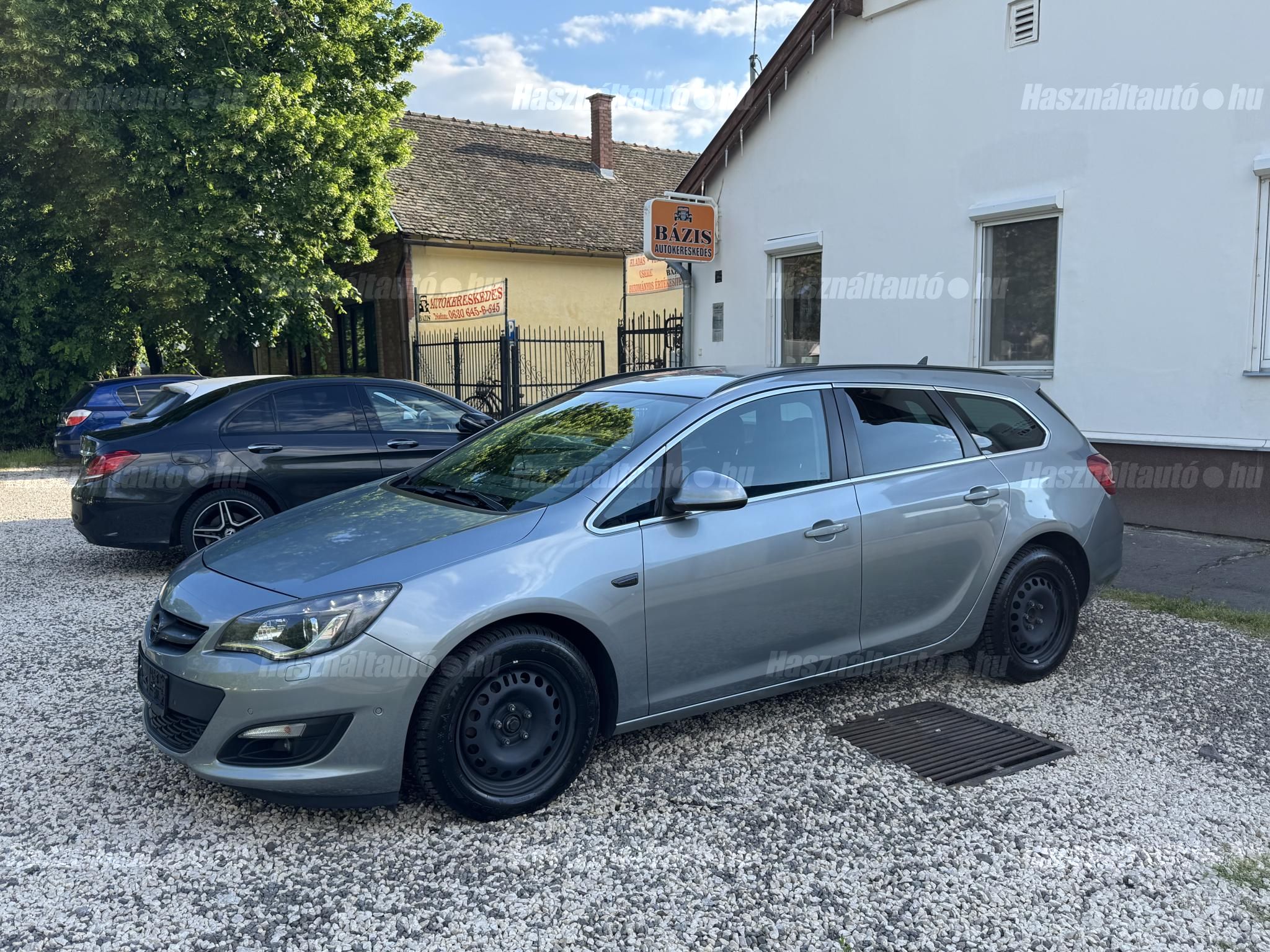 OPEL ASTRA J 2014/3 - 1
