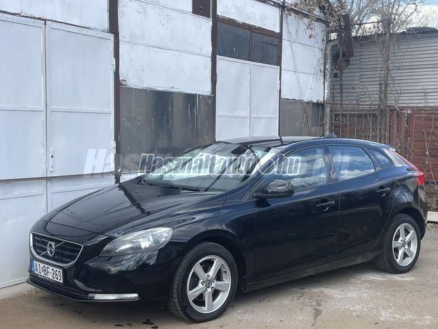 VOLVO V40 2014/7 - 1