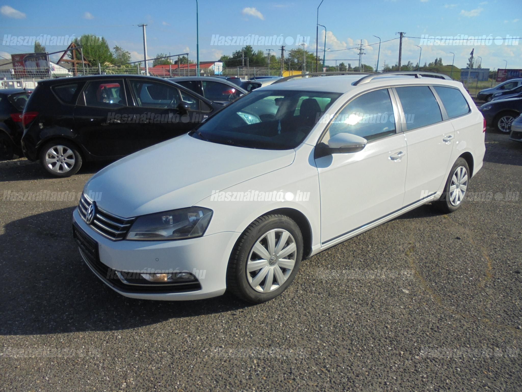 VOLKSWAGEN PASSAT VII 2011/8 - 1