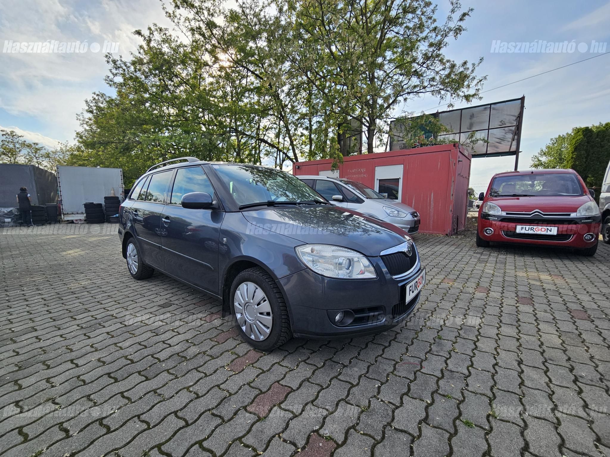 SKODA FABIA 2009/10 - 1
