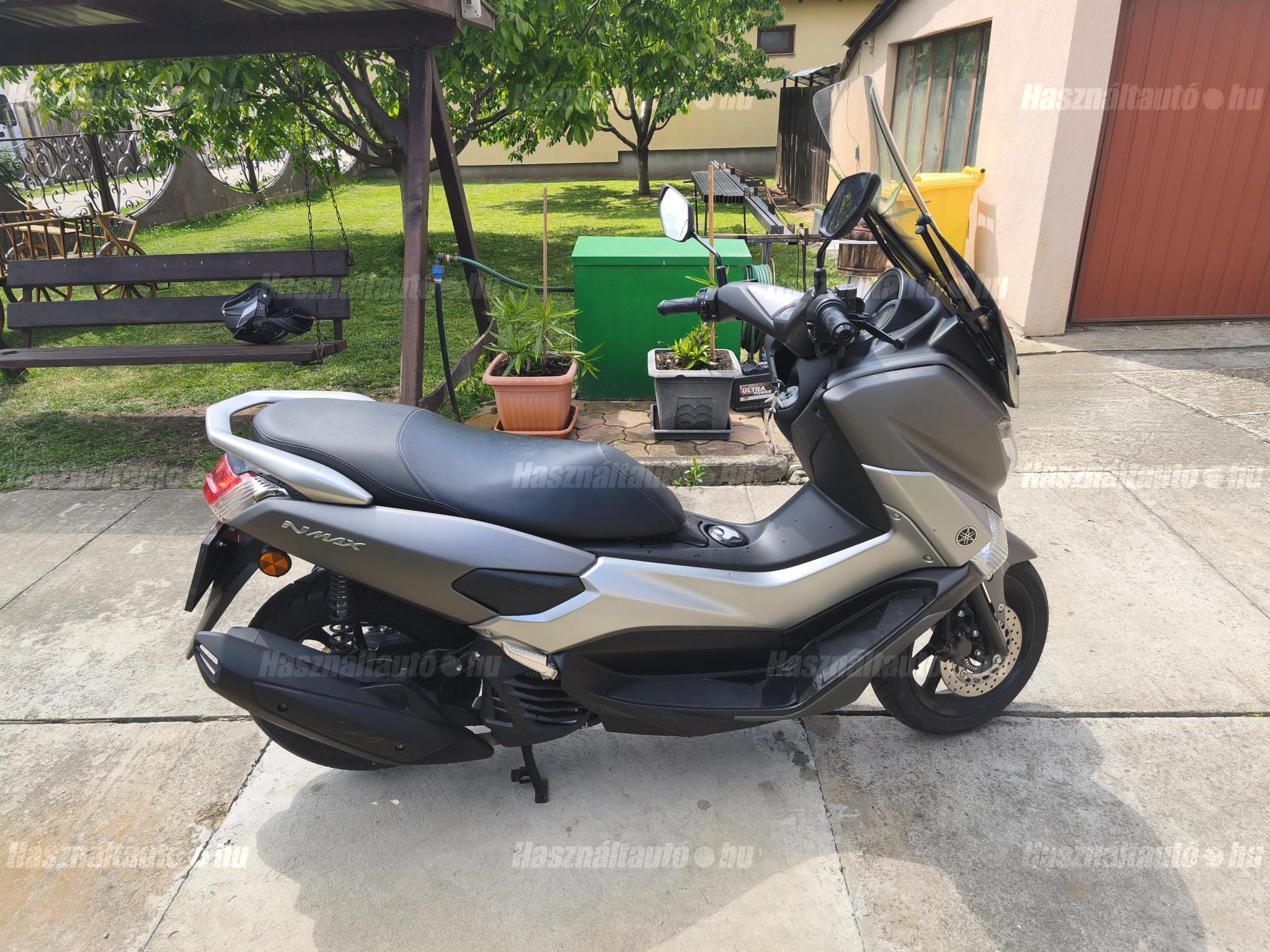 YAMAHA NMAX 2018/6 - 1