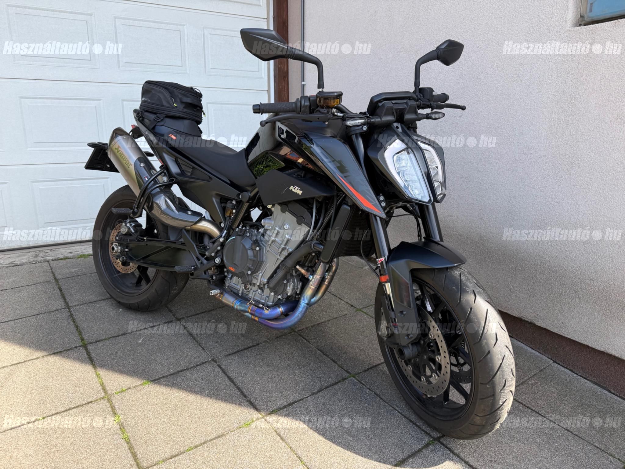 KTM 890 DUKE 2023/5 - 1