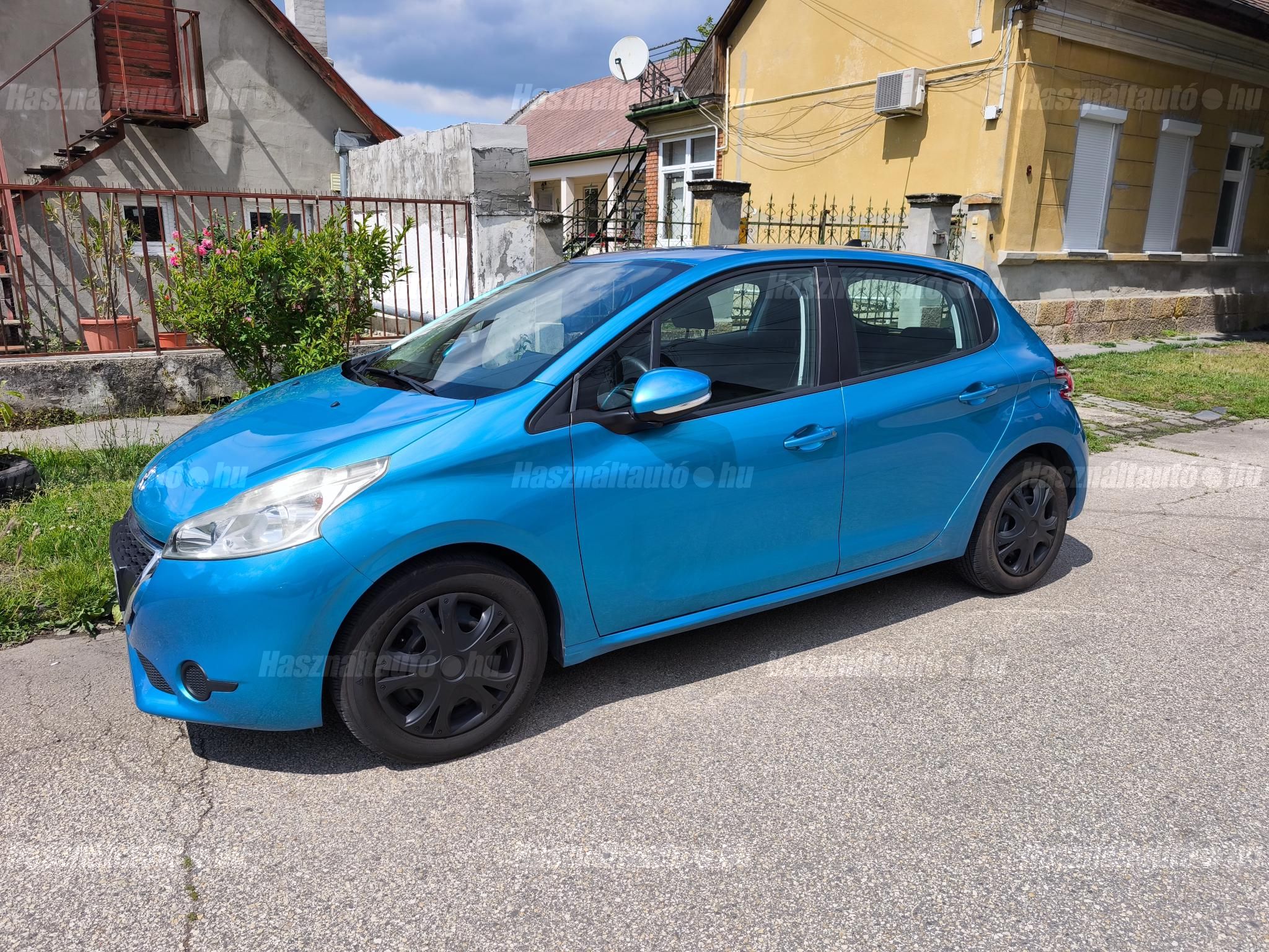 PEUGEOT 208 2012/12 - 1