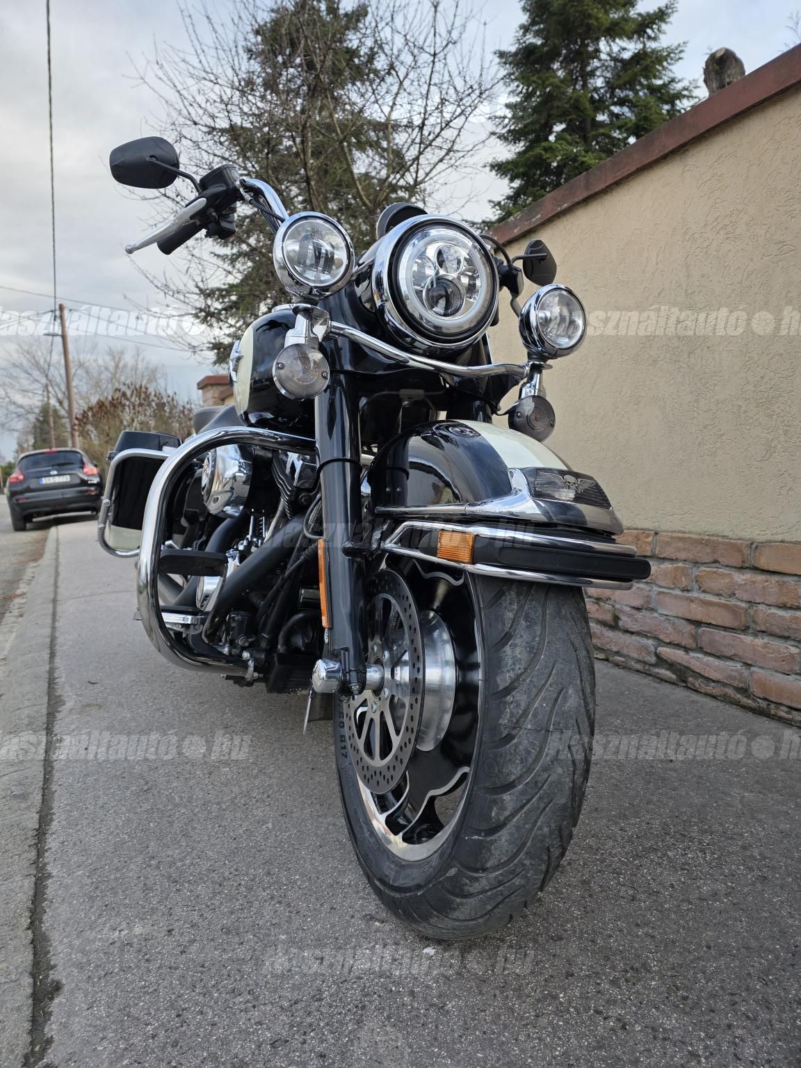 HARLEY-DAVIDSON ROAD KING 2010/3 - 1